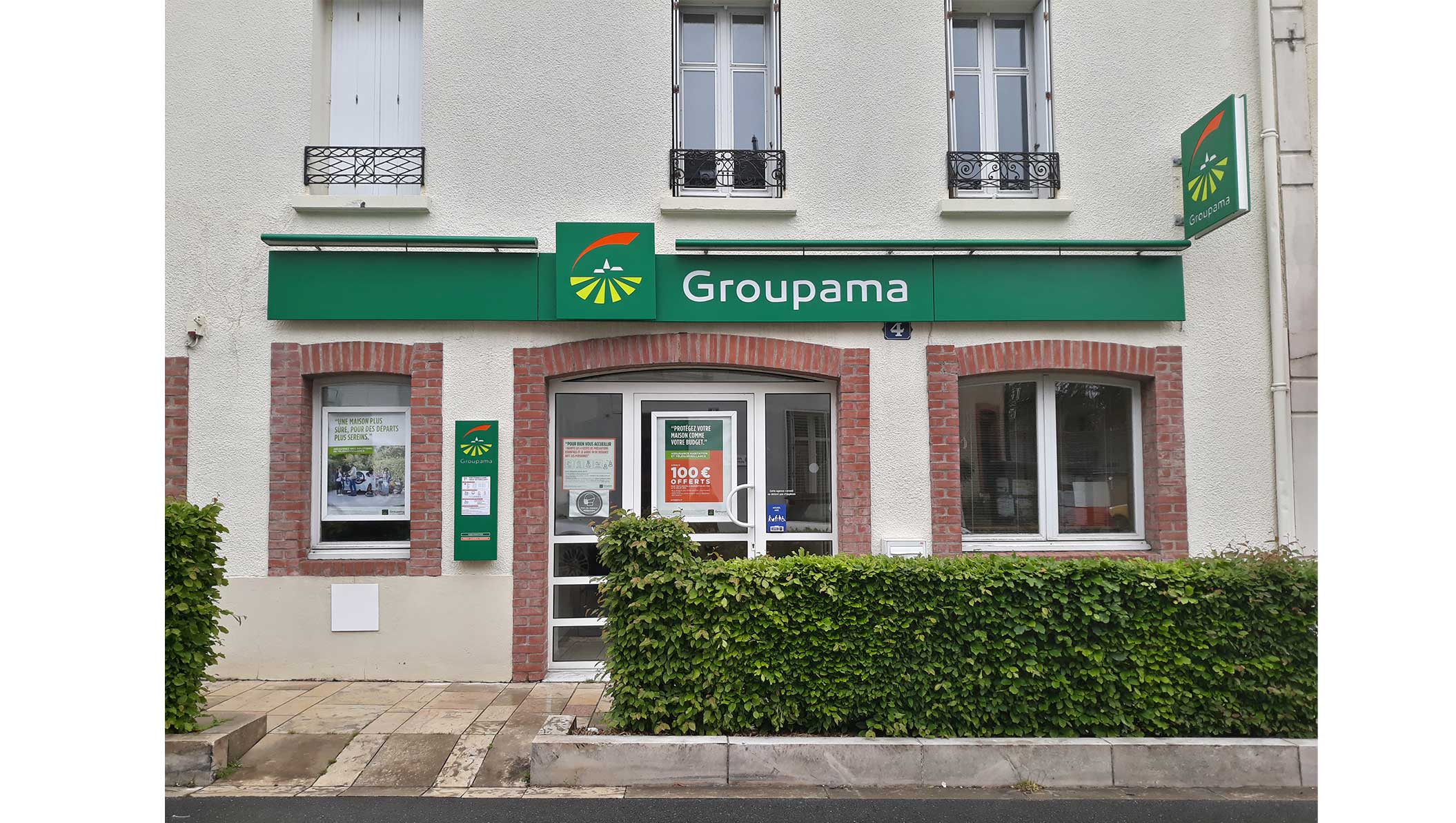 Agence Groupama Le May Sur Evre