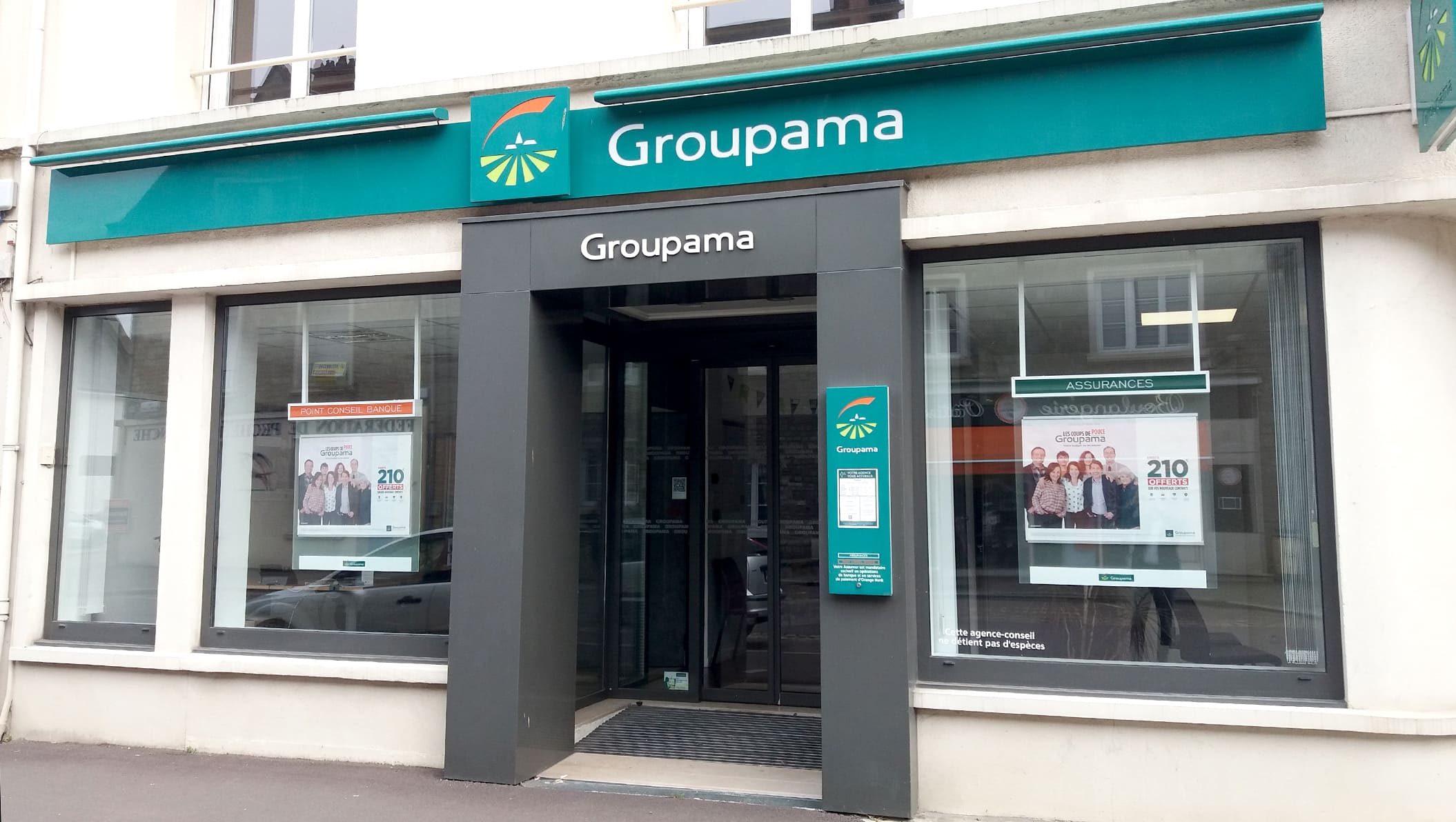 Agence Groupama Periers